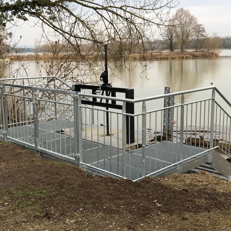 Conception de passerelle m&eacute;tallique vers Strasbourg et Colmar Illkirch-Graffenstaden