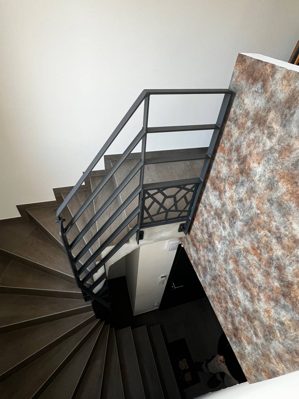 Comment optimiser un petit espace avec un escalier m&eacute;tallique sur mesure ? Mutzig